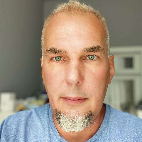 Павло — технічний директор OLVi+